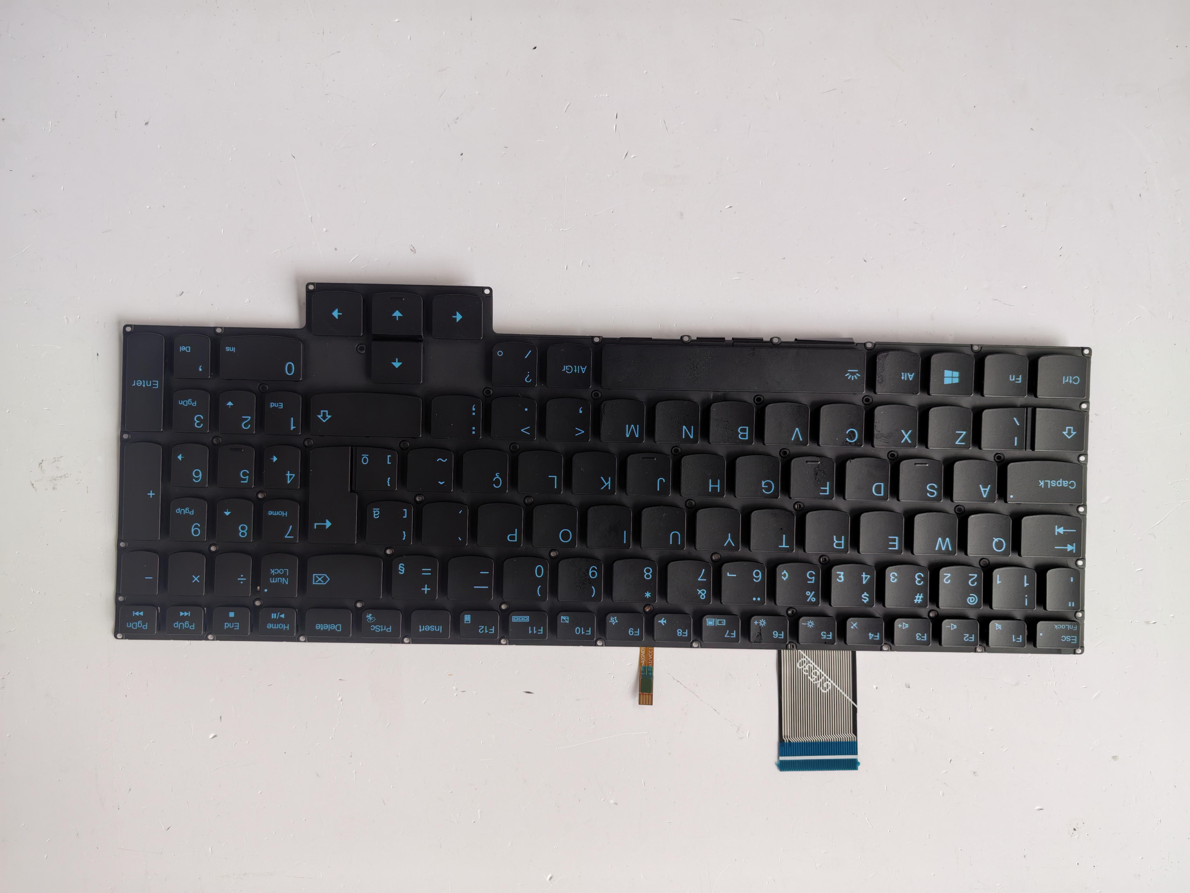 Picture of New Replacement Laptop Keyboard For LENOVO Y7000 2020/R7000 2020 BLACK Backlit Blue Printing BR Layout
